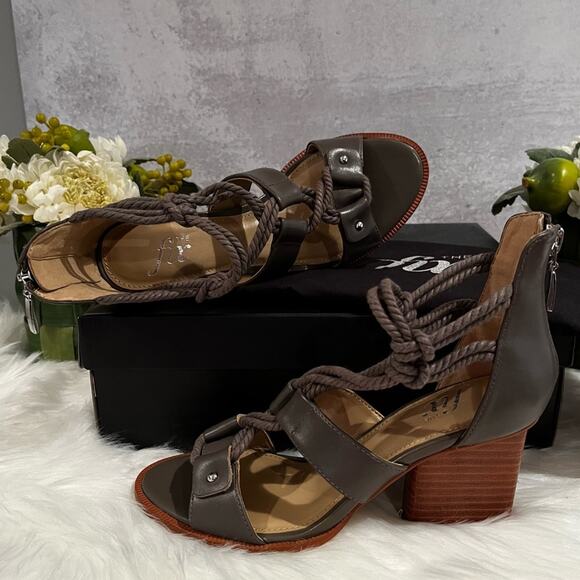 NEW The Fix Jackson Leather Rope Lace Up Block Heel Gladiator Sandals Grey 6 NIB - Picture 3 of 16